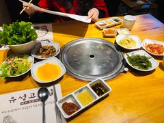 -唯成•韩国炭火烤肉 유성고기