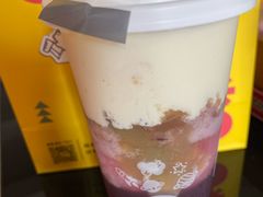 -喜茶(杭州滨江宝龙店)