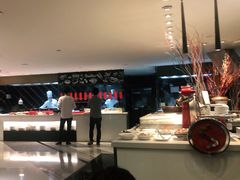 -上海滴水湖皇冠假日酒店