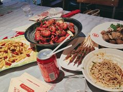 -肥肥虾庄·金牌油焖大虾(杨园滨江时代walk店)