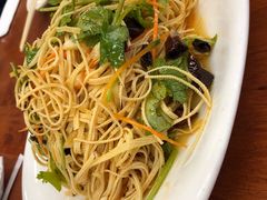 -东北四季饺子王(华山路店)