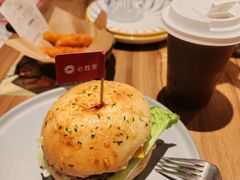 -必胜客(骡马市店)