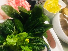 -海上明月海鲜火锅 鲜切牛肉