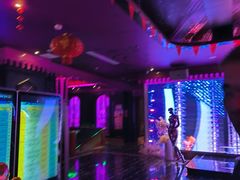 -UK派对KTV(日月广场店)