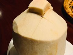 椰子汁-食肆&Fourteen(武林夜市店)