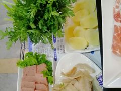 -楼外楼大刀肉传统火锅居(幸福街店)