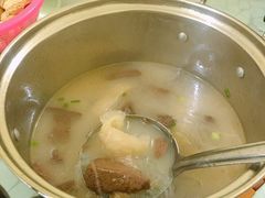 鹅血鹅杂汤-洞背山庄(洞背院区式管理小区店)