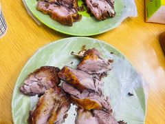 -艾力江和田馕坑烤肉店