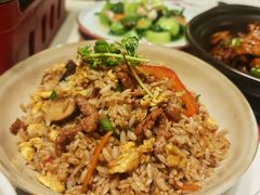 青椒牛柳蛋炒饭-意卡菲·欢乐聚会餐厅(华侨店)
