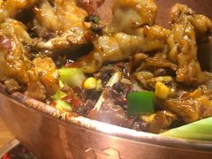 二哥芋儿蛙-炉小二铜锅牛蛙•川湘菜(三里屯店)