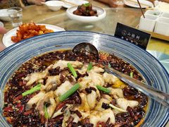 -山楂树融合菜餐厅