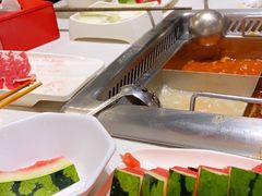 -海底捞火锅鲜切牛肉主题店(长寿路店)