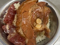 -梁阿婆廿年老牌扣肉糯米饭