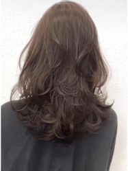 -MOVAN  HAIR莫凡匠人发型屋