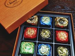 -VENCHI 闻绮(上海佛罗伦萨小镇店)