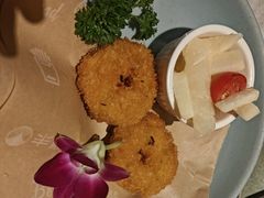 -半秋山西餐厅(宜昌大洋店)