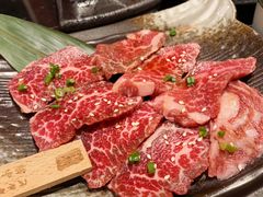-山川小町·极番烧肉(新地假日广场店)