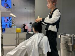 -PE SALON