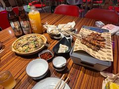 -蚝堡海鲜·威海菜·海肠捞饭·烧烤·亚洲吃蚝公司(幸福门店)