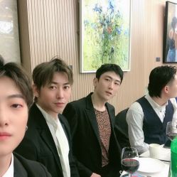 -ON STAR SALON