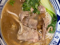 -鑫花溪牛肉米粉(凤凰街创始总店)
