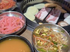 -香猪坊韩国烤肉专属门店(魏公村店)