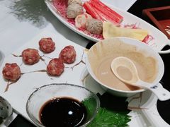 -红鼎豆捞·非遗鲍皇汤火锅(宝丰路店)