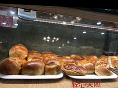 -新侨三宝乐面包店(崇文门店)