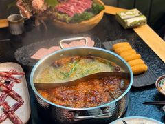 -鹿鸣山草本茶香火锅(园西路店)