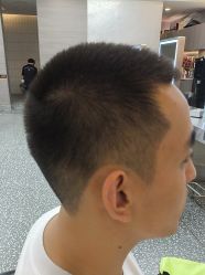 -川和潮人
