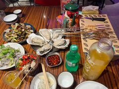 -蚝堡海鲜·威海菜·海肠捞饭·烧烤·亚洲吃蚝公司(幸福门店)