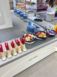 -MINI MARS 脚下的城市乐园·餐饮·派对(静安江宁店)