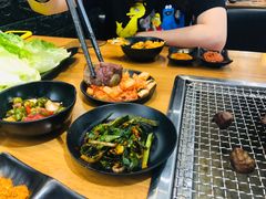 -肉甲韩国木炭烤肉(新壹街1店)