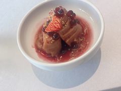 桂花糯米糖藕-RIVIERA 松鹤楼(外滩店)
