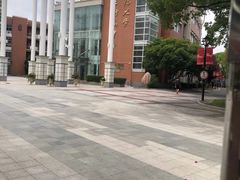 -华东师范大学第二附属中学(张江校区)