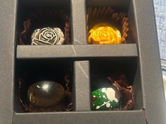 -弦月窗LUNETTE BY AMANDA(复兴路店)