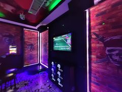 -麦歌精致量贩ktv