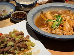 白辣椒炒牛肉-荣小馆(杭州大厦店)