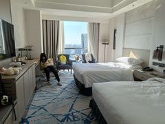 -上海漕河泾万丽酒店