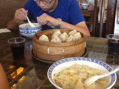-笑来喜馄饨小笼工坊店(湖滨街店)