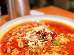 清溪仔姜牛蛙-莲餐厅·湖北菜·潜江小龙虾店(愚园路店)