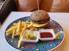 安格斯牛肉酪汉堡-甲丁坊·德餐·酒吧(五棵松华熙店)