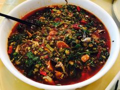 藿香黄辣丁-胖大姐黄辣丁鱼庄(新津店)