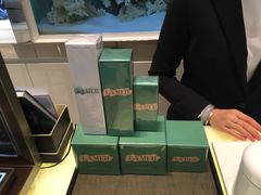 -文艺复兴百货(米兰大教堂广场店)