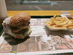 -The Habit Burger Grill 哈比特汉堡(复兴soho店)
