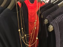 -COS(月星环球港店)