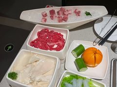 捞派黄喉-海底捞火锅(同泰时代广场夜宵主题店)