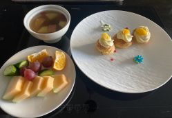 -涵禧月精致月子中心