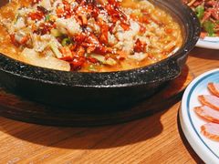 -雪乡阁东北农家菜(颛桥约好休闲街店)