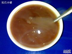 红豆小米稀饭-清真盛志望麻酱酿皮·非遗老字号